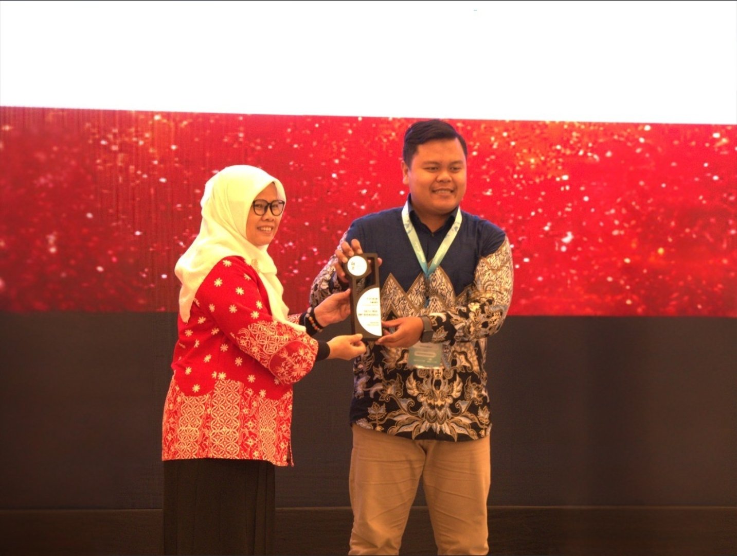 Baitul Maal BMT Beringharjo Raih Platinum Zakat Award 2025 untuk Tata Kelola Berkelanjutan